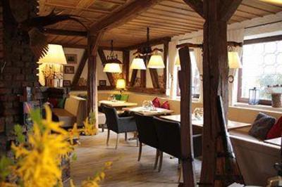 фото отеля Hotel zum Walde