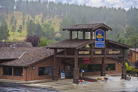 фото отеля BEST WESTERN Golden Spike Inn & Suites