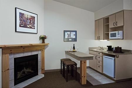 фото отеля BEST WESTERN Golden Spike Inn & Suites
