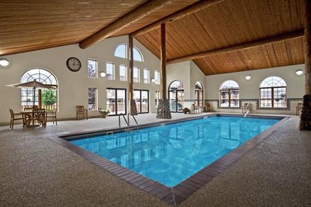 фото отеля BEST WESTERN Golden Spike Inn & Suites