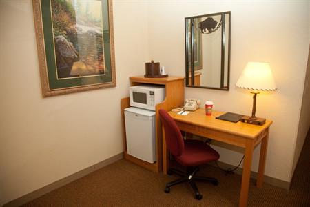 фото отеля BEST WESTERN Golden Spike Inn & Suites