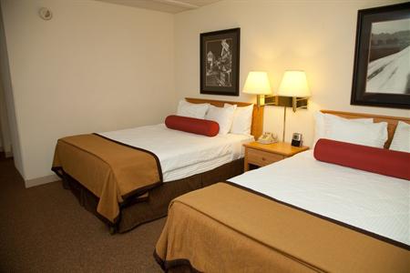 фото отеля BEST WESTERN Golden Spike Inn & Suites