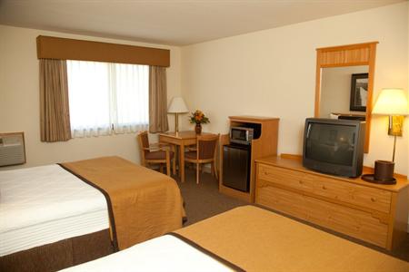фото отеля BEST WESTERN Golden Spike Inn & Suites