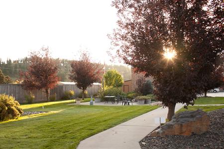 фото отеля BEST WESTERN Golden Spike Inn & Suites