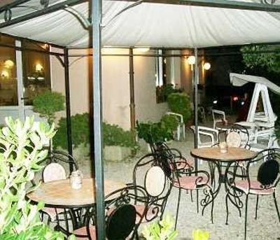 фото отеля Hotel Des Bains Cattolica