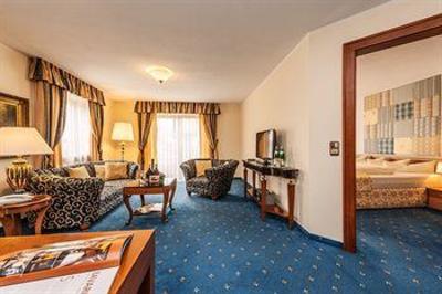 фото отеля Parkhotel Bayersoien am See