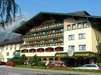 Hotel Hubertushof Anif