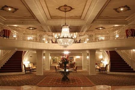 фото отеля Hilton St. Louis Frontenac