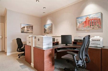 фото отеля Hilton St. Louis Frontenac
