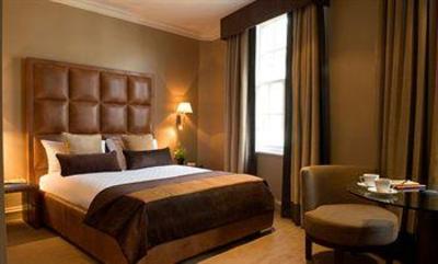 фото отеля The May Fair Hotel