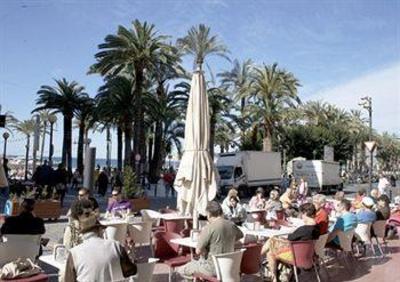 фото отеля Milords Suites Benidorm