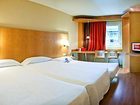 фото отеля Hotel Ibis Madrid Alcala la Garena