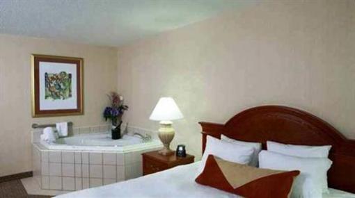 фото отеля Hilton Garden Inn Toronto/Oakville