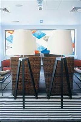 фото отеля Classical Vouliagmeni Suites