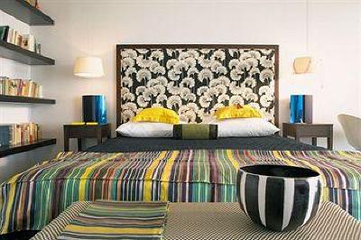 фото отеля Classical Vouliagmeni Suites