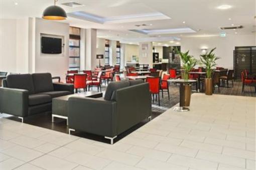фото отеля Holiday Inn Express Belfast