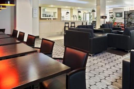 фото отеля Holiday Inn Express Belfast