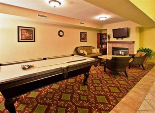 фото отеля Holiday Inn Express Morgan Hill