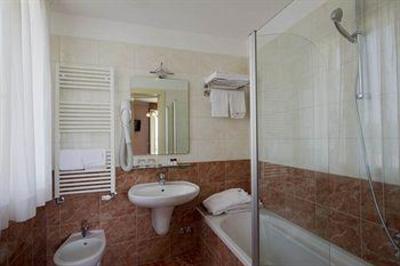 фото отеля Viktoria Palace Hotel