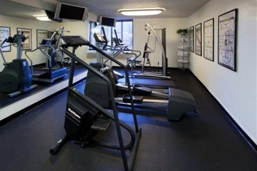 фото отеля Holiday Inn Express Reston Herndon-Dulles Airport