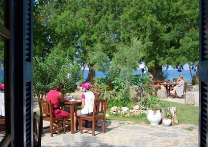 фото отеля Lakki Village Aegiali