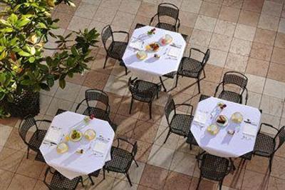 фото отеля Hotel Castello Dal Pozzo