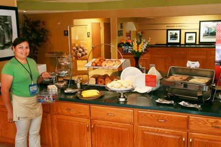 фото отеля Hampton Inn of Stafford - Quantico