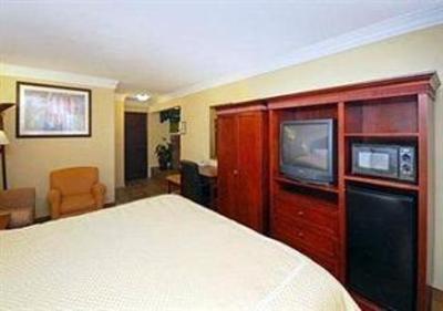 фото отеля Comfort Inn & Suites West Katy