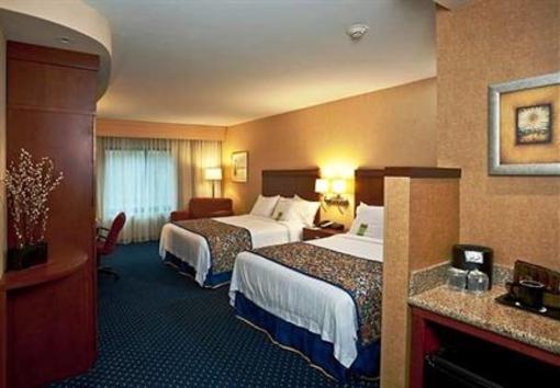 фото отеля Courtyard Hotel Airport South Portland