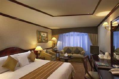 фото отеля Metropolitan Hotel Dubai