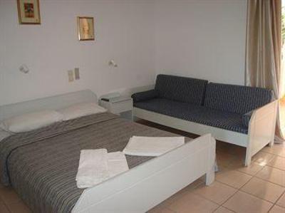 фото отеля Markella Aparthotel