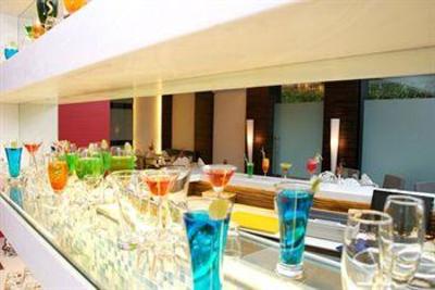 фото отеля Southern Plaza Hotel