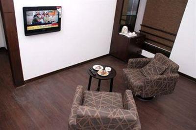 фото отеля Southern Plaza Hotel
