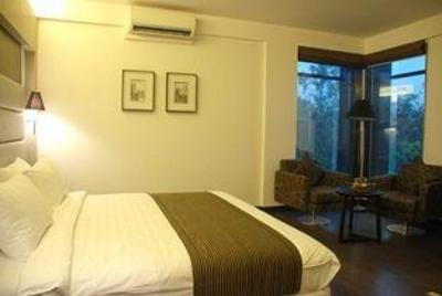 фото отеля Southern Plaza Hotel