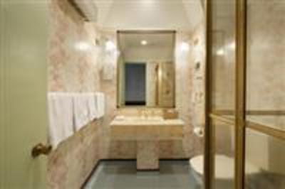 фото отеля Heartland Hotel Croydon