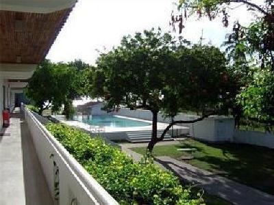 фото отеля Pigeon Island Resort