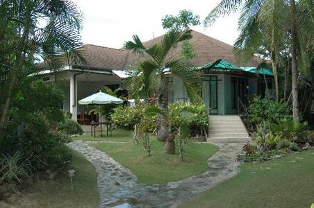 фото отеля Panglao Tropical Villas