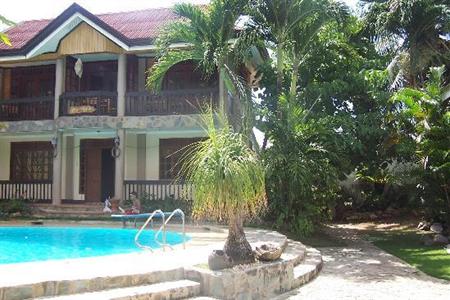 фото отеля Panglao Tropical Villas