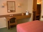 фото отеля Days Inn Michaelwood Dursley