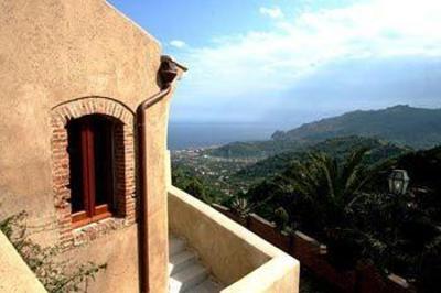 фото отеля Borgo San Rocco Resort