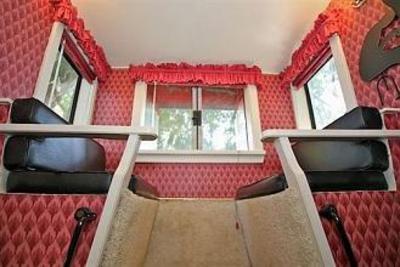 фото отеля Featherbed Railroad Bed & Breakfast Resort