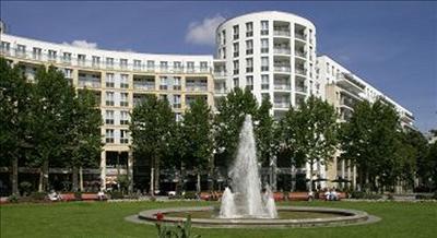 фото отеля Ramada Plaza City Centre Hotel & Suites