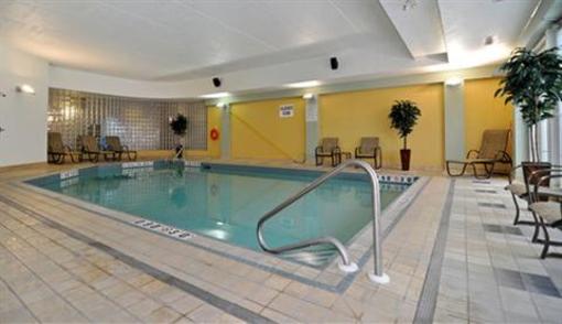 фото отеля BEST WESTERN Orangeville Inn & Suites