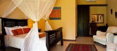 фото отеля Abangane Guest Lodge