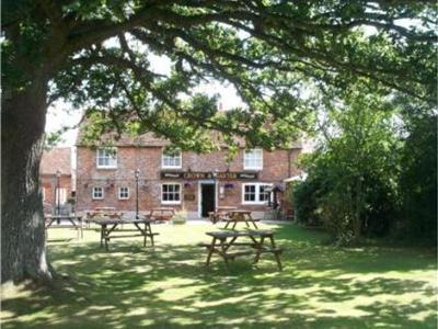 фото отеля The Crown & Garter Bed & Breakfast Hungerford