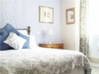 фото отеля The Crown & Garter Bed & Breakfast Hungerford