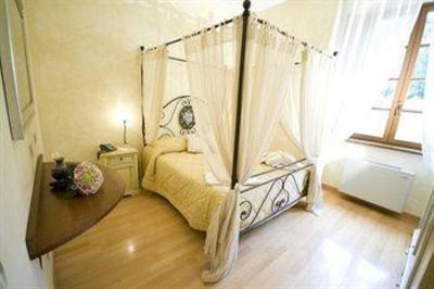фото отеля Residenza San Pietro Sopra Le Acque