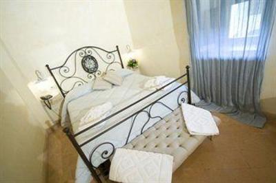 фото отеля Residenza San Pietro Sopra Le Acque