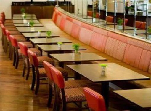 фото отеля Jurys Inn Swindon