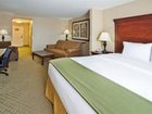 фото отеля Holiday Inn Express Savannah Airport